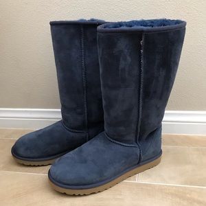 Classic Tall UGG Boots size 10